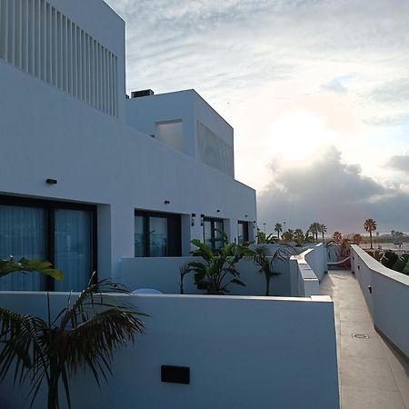 Hotel Apartamentos Hamus Conil De La Frontera Exterior foto